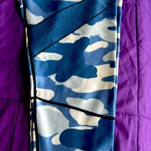 Military Hippie Blue Camo Leggings.